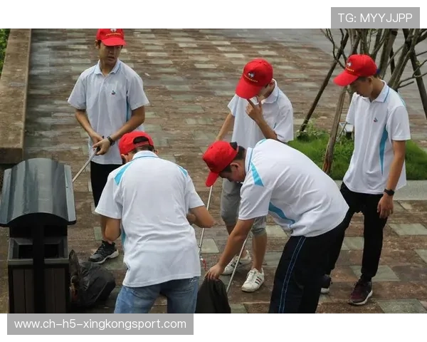 战队选手参与公益活动：以行动树立正面社会形象